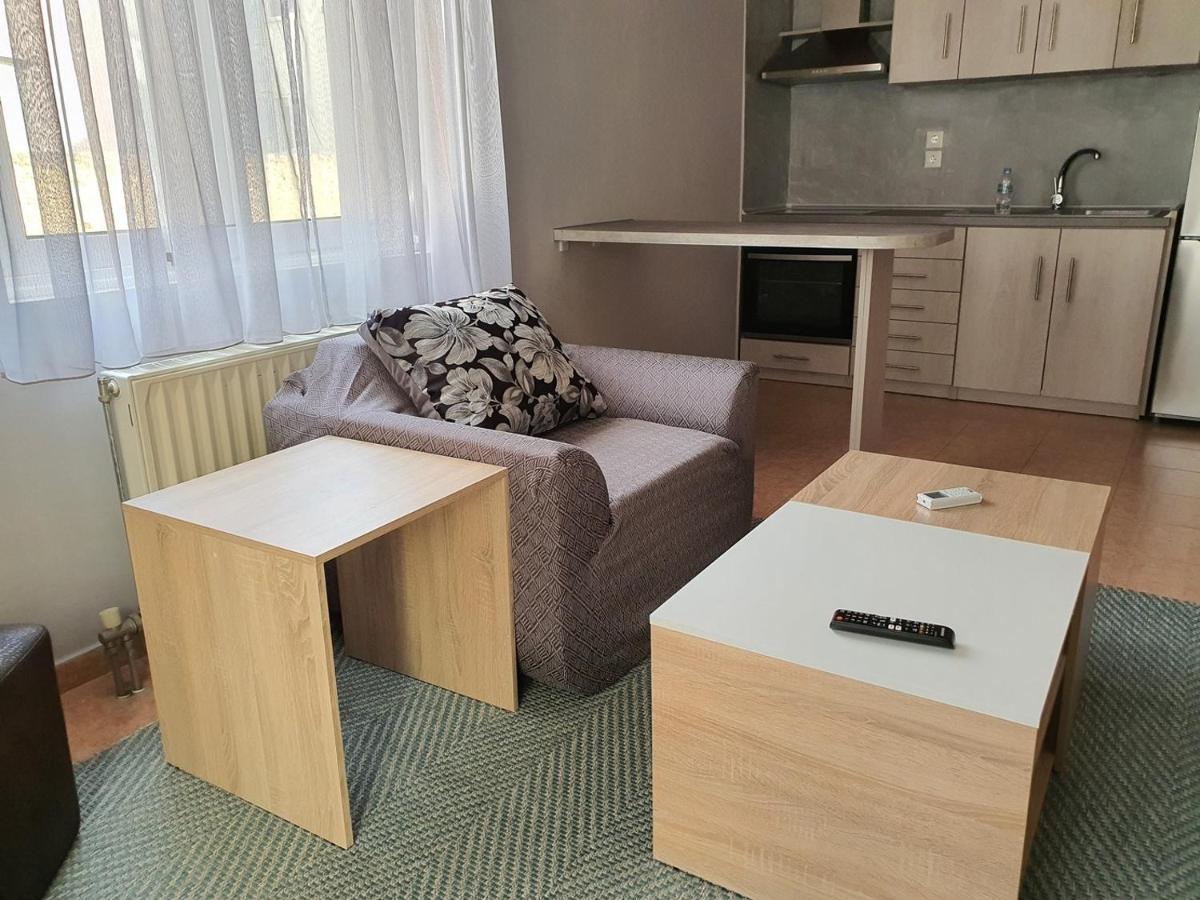 Theos Apartment Alexandroúpoli Eksteriør bilde